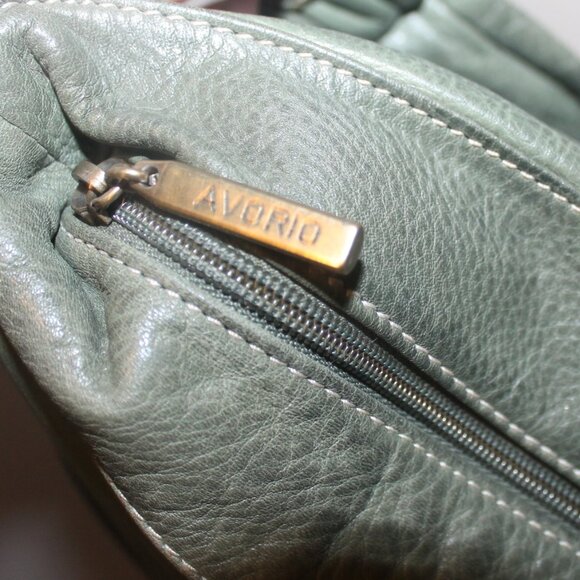 $399 Avorio Made In Italy Soft Leather "Ruched" Hobo Shoulder Bag Purse - Picture 3 of 8